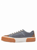 zapatilla azul casual femenina, con contraste de materiales y suela robusta, perfecta para un estilo relajado y trendy.
