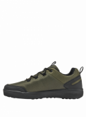 Calzado casual verde para hombre, versátil y cómodo, perfecto para pasear por la ciudad o ir a la universidad.