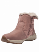 Botín para niña en color rosado, estilo casual, versátil para salidas informales y paseos en familia.