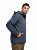 Parka térmica azul para hombre, estilo casual, recomendada para actividades en exteriores y climas fríos.