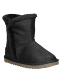 Bota de niña en color negro, diseño versátil y cálido con ribete de peluche, ideal para actividades casuales en invierno.