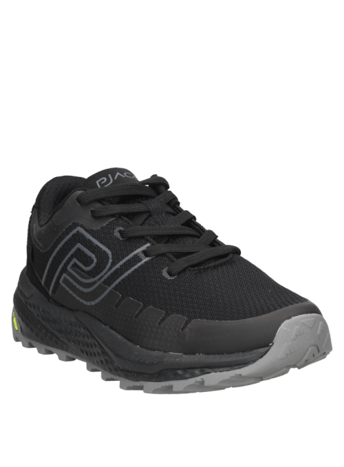 Zapatilla negra de mujer resistente para caminatas urbanas y actividades que requieren un calzado duradero.