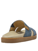 Sandalia de cuero azul, cómoda y funcional, adecuada para paseos y reuniones al aire libre.