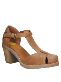 Sandalia de mujer en cuero camel con tacón alto y grueso, diseño retro, correa ajustable con hebilla sobre el empeine.