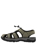 Sandalia de hombre color oliva, estilo casual, resistente y cómoda para actividades al aire libre.