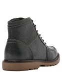 Botín de cuero gris para hombre con caña alta y detalles artesanales, ideal para actividades al aire libre no extremas.
