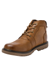 Botín de cuero camel para hombres, diseño clásico casual, adecuado para jeans y climas variados.