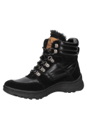 Botín negro casual de mujer con cierre de cordones y detalles metálicos, ideal para climas fríos y moda urbana.