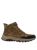 Calzado outdoor de cuero café para hombre, con cordones gruesos y pasadores metálicos para un ajuste seguro.