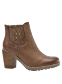 Botín Chelsea de cuero para mujer, con un aire rockero gracias a sus tachuelas metálicas y diseño artesanal.