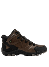 Botín de trekking marrón para hombre, mezcla de estilo casual y funcional, adecuado para días lluviosos o fríos.