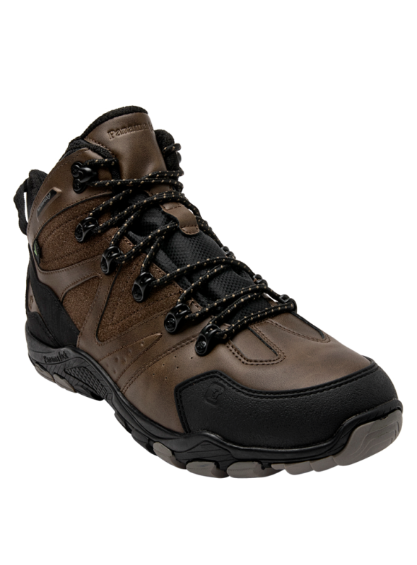 Calzado outdoor marrón masculino con refuerzos en punta y talón, ofreciendo protección adicional en caminatas.