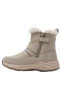 Calzado infantil beige con diseño moderno, suela gruesa y costuras decorativas, perfecto para combinar con ropa de invierno.