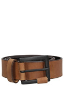 cinturón hombre camel diseño elegante para complementar outfits informales