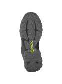 Botín negro de trail running para hombre, moderno y funcional, ideal para actividades al aire libre.