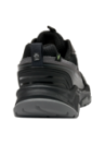 Zapatilla gris de hombre, diseño Panama Jack K645, mezcla de estilo aventurero y seguridad en terrenos variados.