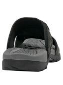 Calzado de cuero negro para hombre, estilo outdoor, fresco y versátil para diversas actividades.