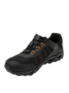 zapatilla de hombre negra de estilo trail, cómoda y funcional, con forro de malla mesh