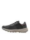 Zapatilla gris de estilo running para hombre, con punta redonda y caña de 5 cm.