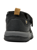 Calzado outdoor negro para niño, con punta redonda y forro textil, adecuado para casa o exteriores.