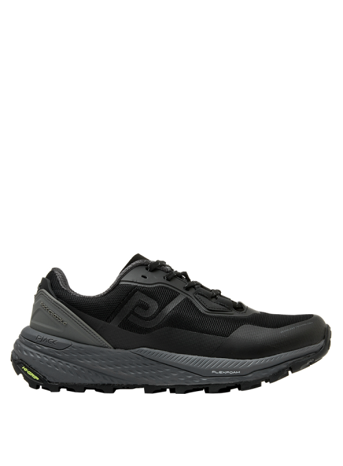 zapatilla negra de hombre estilo running con material sintético y textil, diseño moderno y resistente