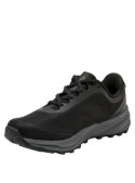 Zapatilla de running negra con taco plano de 4 cm que ofrece comodidad y estabilidad.