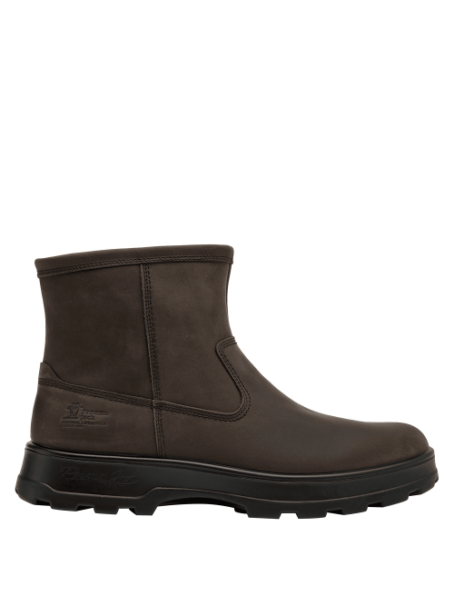 Botín casual de cuero marrón para hombre con diseño slip-on, ideal para soporte y protección del tobillo en uso diario.