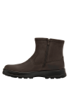 Calzado de cuero marrón para hombre, estilo casual sin cordones, práctico para actividades al aire libre o urbanas.