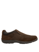 Mocasín casual de cuero café para hombre, ideal para uso diario, combinando estilo versátil y comodidad.