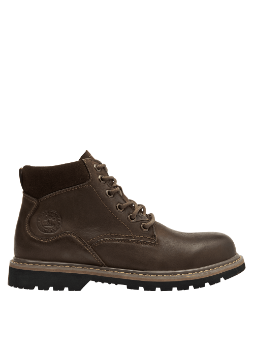Botín casual marrón de cuero para hombre, con caña alta y cordones tradicionales, ideal para caminatas urbanas.