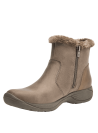 Calzado casual de cuero café con cremallera lateral, suela gruesa para tracción en superficies resbaladizas.