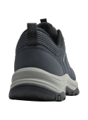 zapatilla azul outdoor para hombre con detalles en costuras y materiales robustos para actividades al aire libre.