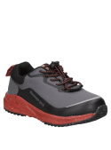 Zapatilla gris con interior acolchonado para niño, estilo contemporáneo, perfecta para aventuras al aire libre.