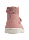 Bota sintética rosada para niña, diseño casual con hebilla decorativa y estampado floral, versátil para el día a día.