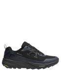 zapatilla masculina azul de trail running, combina materiales textiles y sintéticos para ligereza y durabilidad.