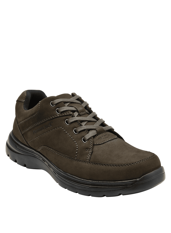 Zapato de cuero gamuzado café con forro textil, diseño resistente y cómodo para hombres.