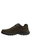 Calzado masculino resistente y cómodo en color moro con punta redonda y taco plano de 4 cm.