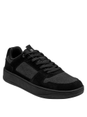 zapatilla urbana para hombre en cuero negro, perfecta para eventos informales y caminatas