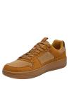 Zapatilla camel de cuero liso con cordones a juego y suela cómoda para uso diario.