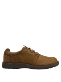 Zapato de cuero café para hombre, ideal para looks casuales o semi-formales.