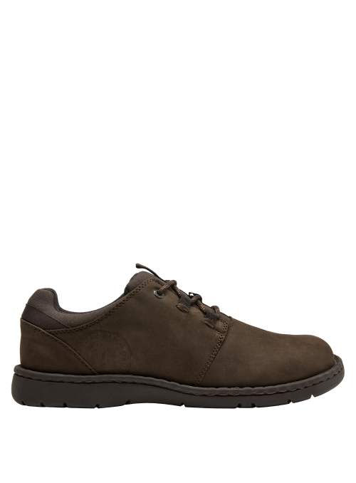 Zapato de hombre en cuero mate color café oscuro, versátil para combinar con jeans o chinos.