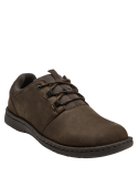 Zapato de hombre en cuero mate color café oscuro, versátil para combinar con jeans o chinos.