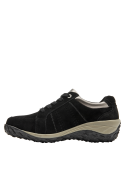 calzado urbano-casual negro de cuero con acentos metálicos, ideal para actividades ligeras
