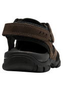 Sandalia de cuero café oscuro para hombre, estilo outdoor, ideal para actividades al aire libre.