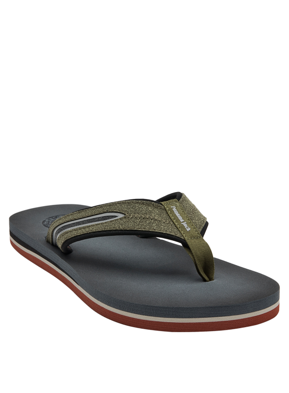 Sandalia verde de hombre, ideal para actividades al aire libre y estilo relajado.