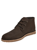 Botín de cuero marrón oscuro para hombre, estilo casual con cordones y suela beige contrastante.