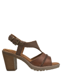 Sandalia casual de cuero para mujer, versátil para ocasiones semi-formales y paseos urbanos.