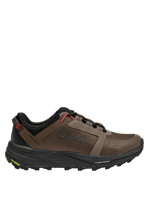 zapatilla para hombre en malla transpirable marrón, ideal para uso diario