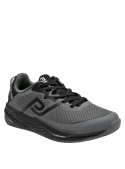 Zapatilla gris de hombre, textil y cómoda, perfecta para un look casual relajado.
