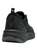 Zapatilla negra de hombre con diseño moderno y minimalista, ideal para running y estilo urbano.